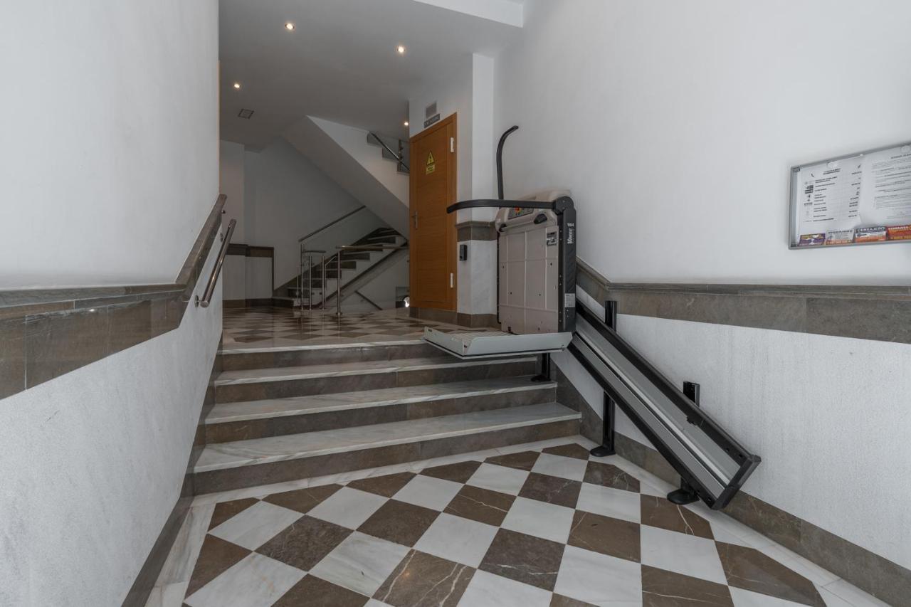 Tuguest Postigo II Catedral Apartment - Free Parking Granada Exterior foto