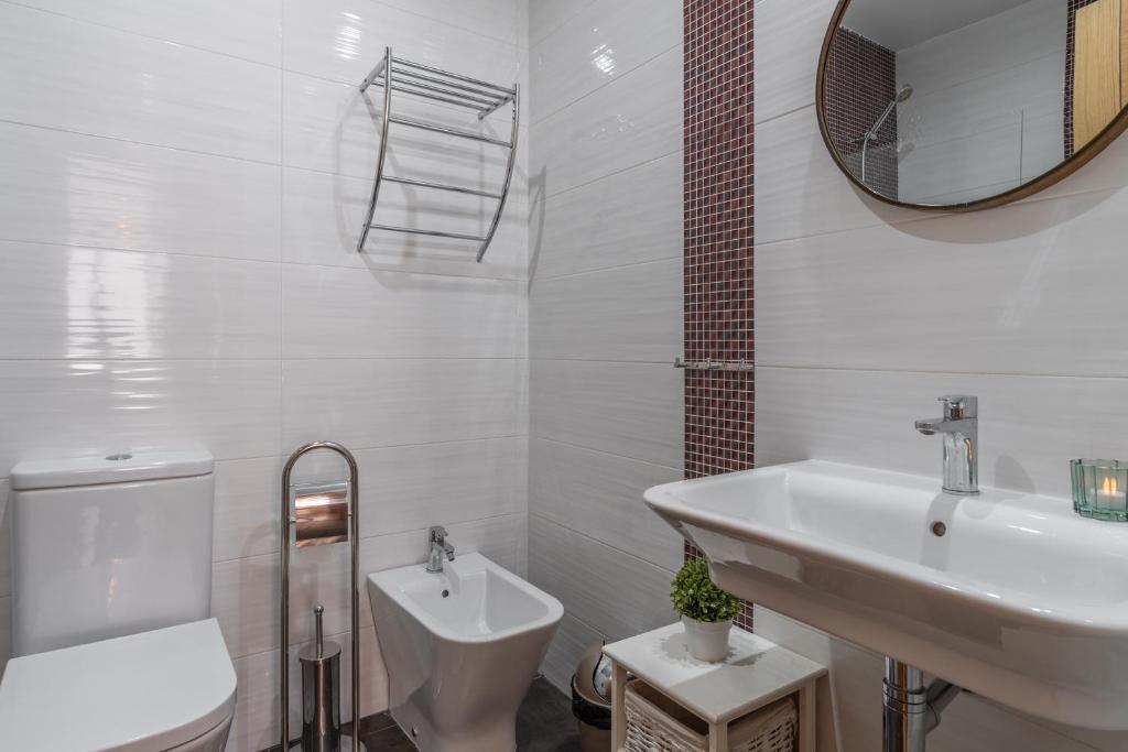 Tuguest Postigo II Catedral Apartment - Free Parking Granada Exterior foto