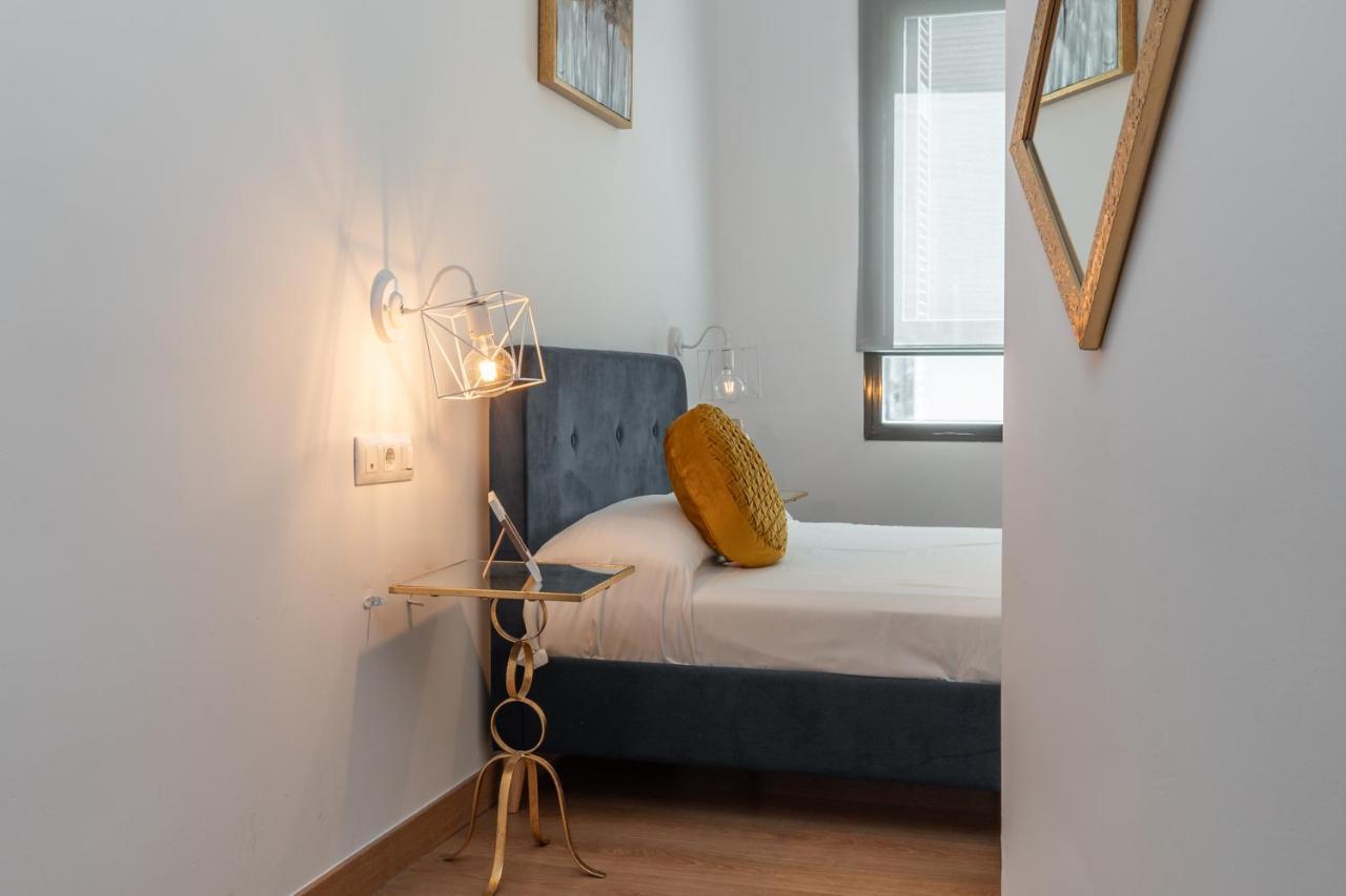 Tuguest Postigo II Catedral Apartment - Free Parking Granada Exterior foto