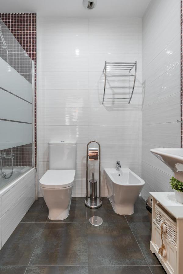 Tuguest Postigo II Catedral Apartment - Free Parking Granada Exterior foto